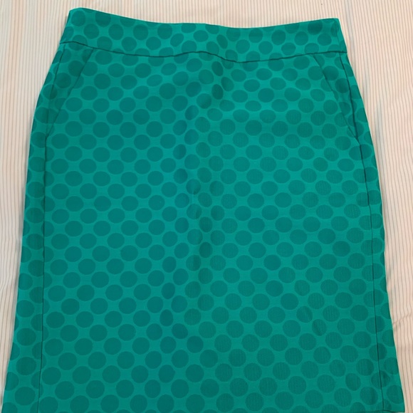 Banana Republic pencil skirt size 2 - Picture 2 of 6